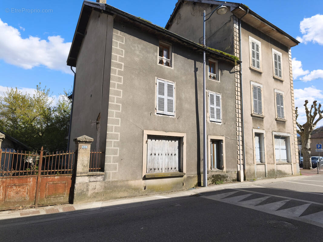 Appartement à RENAGE
