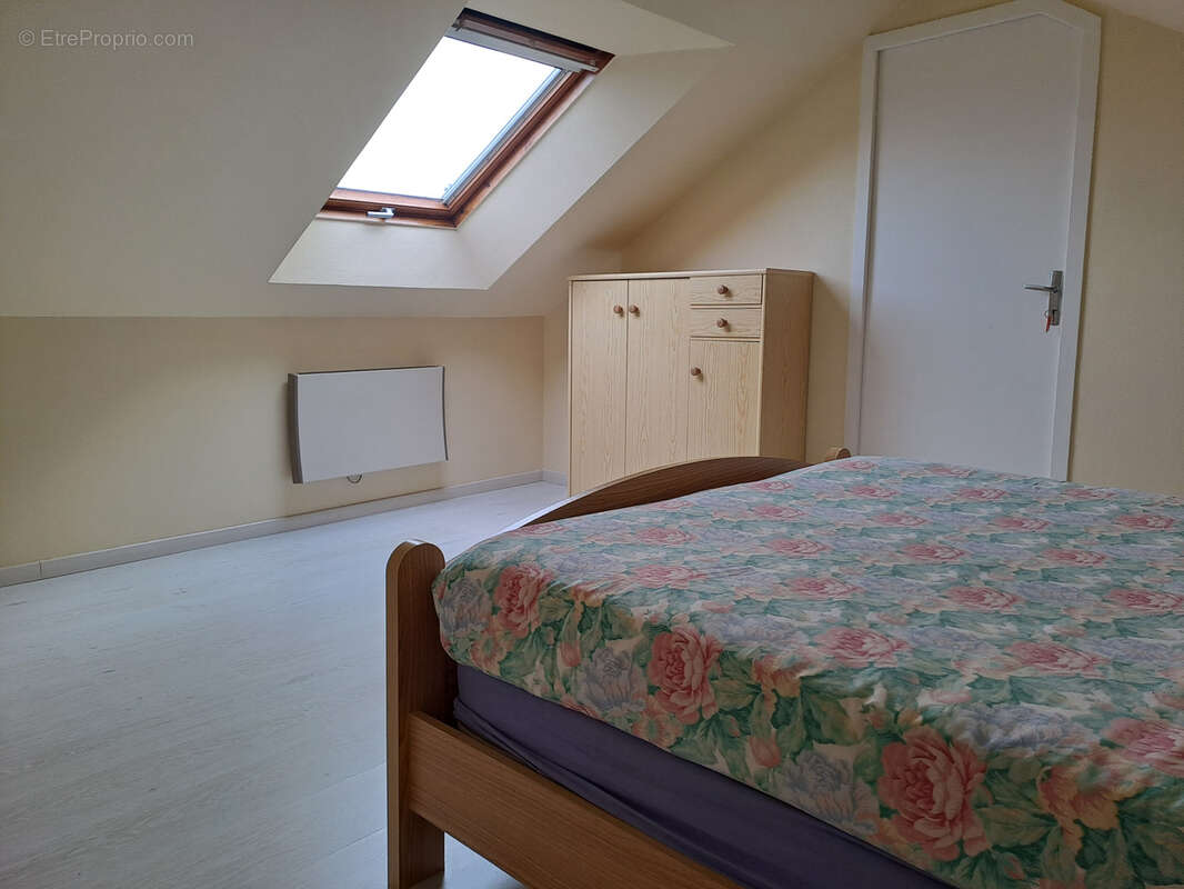 Maison à SAINT-HERBLON