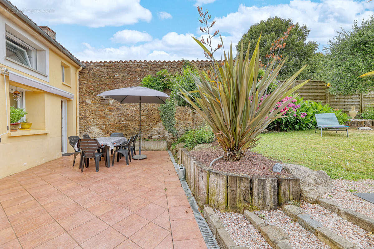 Maison en pierre Chavagnes-En-Paillers - photo 3