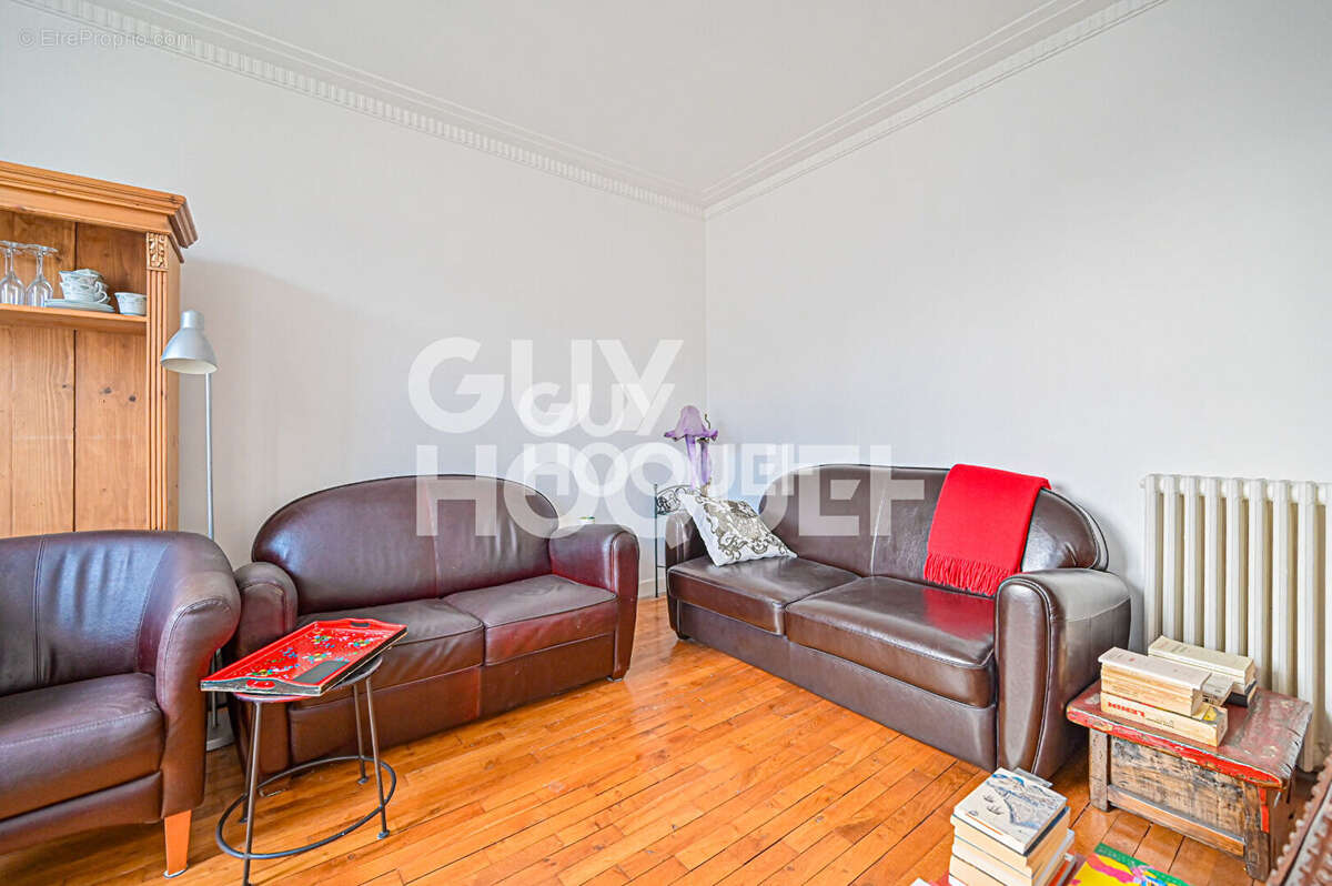 Appartement à PARIS-12E
