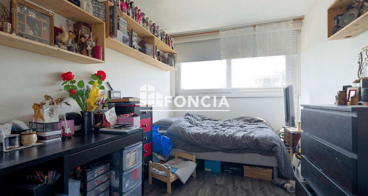 Appartement à SAVIGNY-SUR-ORGE