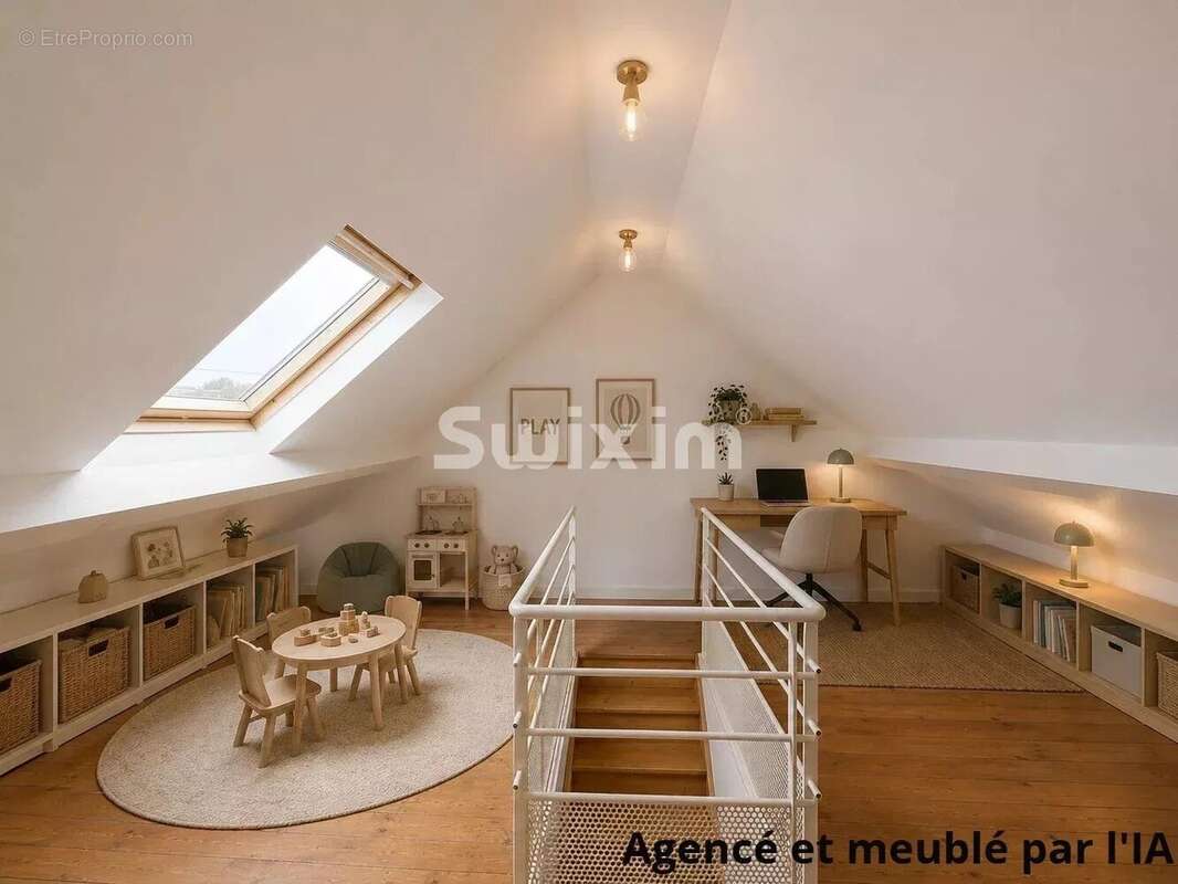 Wattrelos – Secteur Sapin Vert – Maison avec fort potentiel -  2 chambres et combles aménagés - photo 11