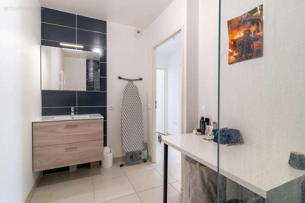 Appartement à MARSEILLE-11E