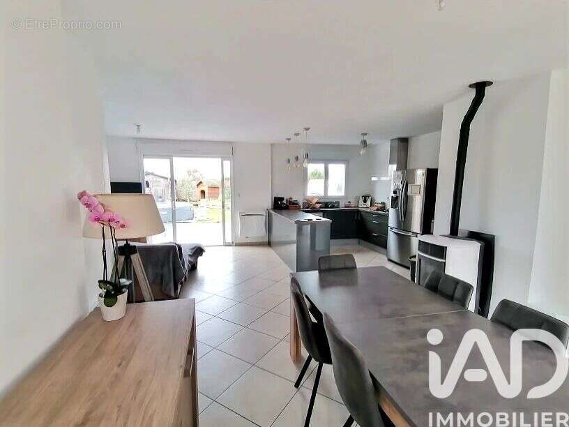 Photo 3 - Maison à SAINT-MICHEL-CHEF-CHEF