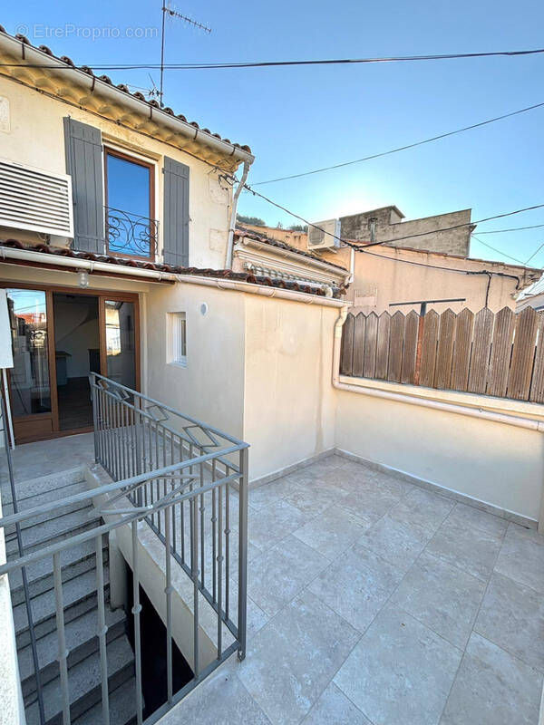 Maison à CHATEAURENARD