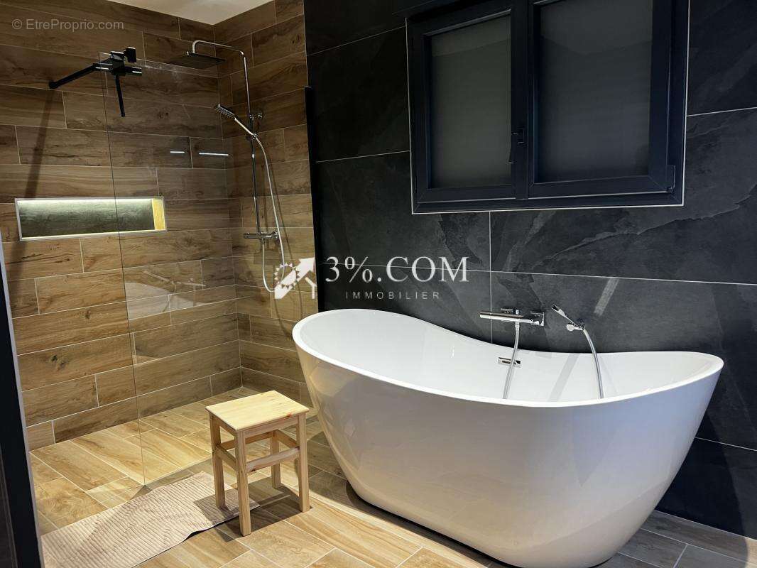 Maison à XERMAMENIL