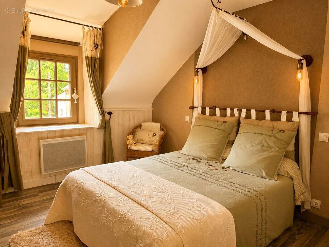 Maison 164 m² à Noyal-Muzillac  - photo 8
