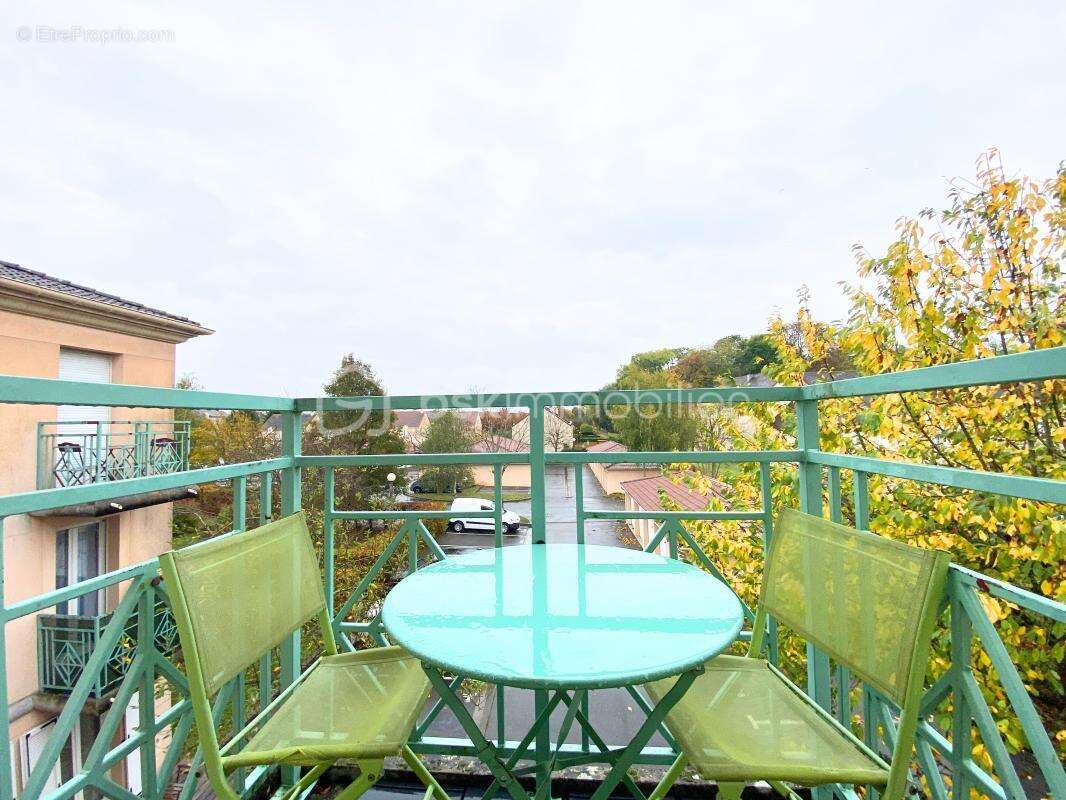 Appartement à SAINT-PIERRE-DU-PERRAY