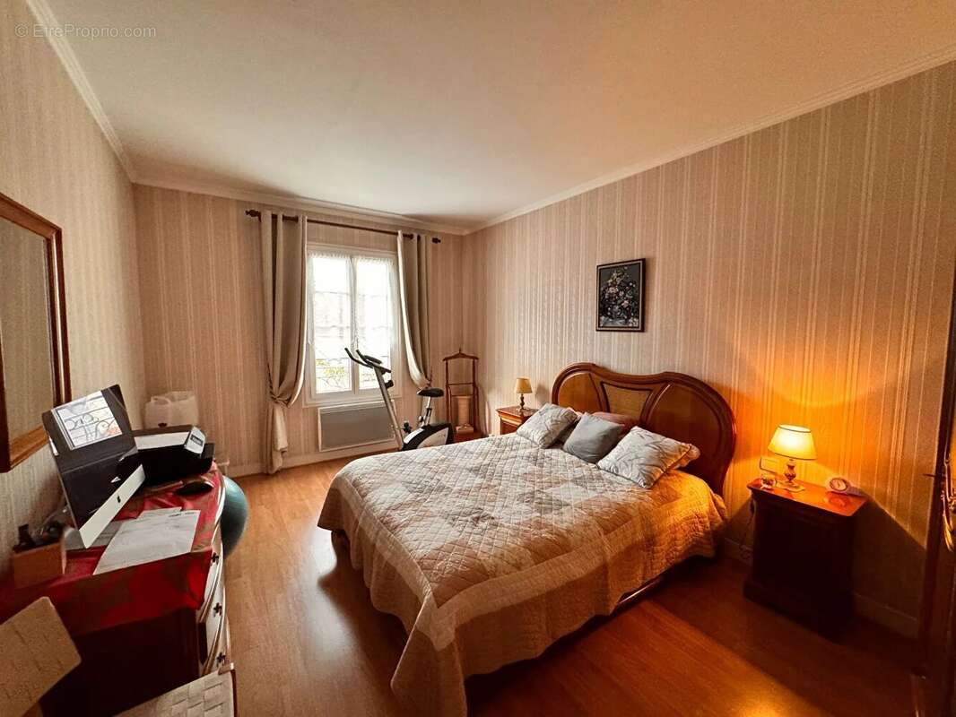 Appartement à CRESPIERES