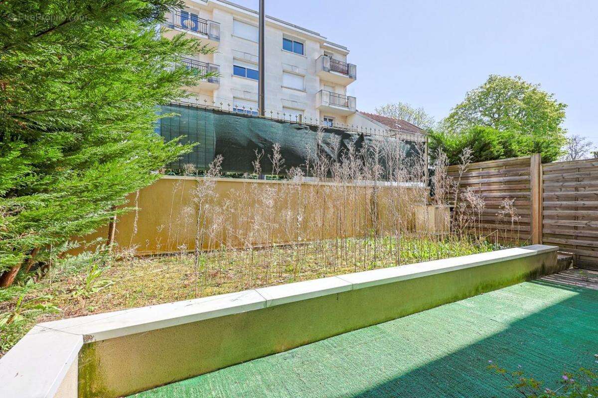 Appartement à NEUILLY-PLAISANCE