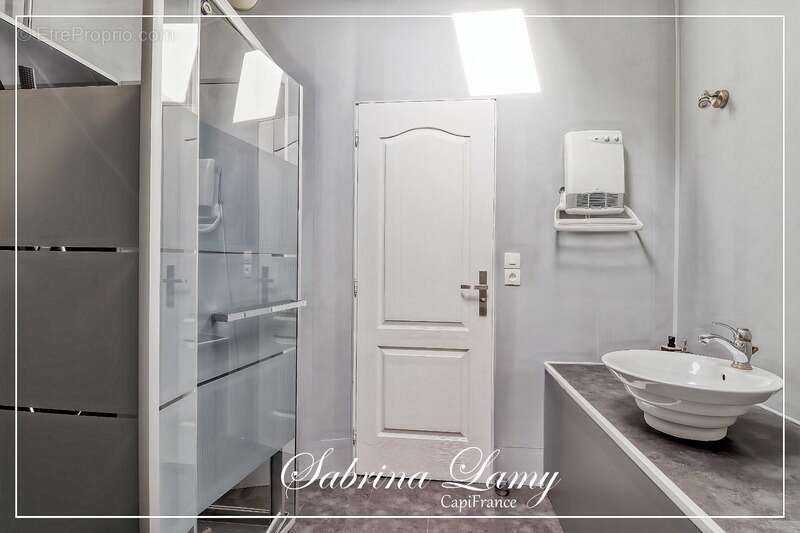 Maison à LE MESNIL-SUR-OGER