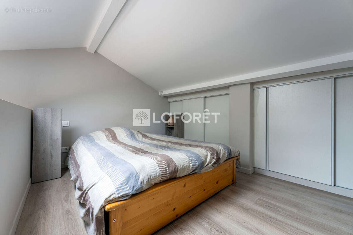 Maison à SAINT-GERMAIN-SUR-L&#039;ARBRESLE