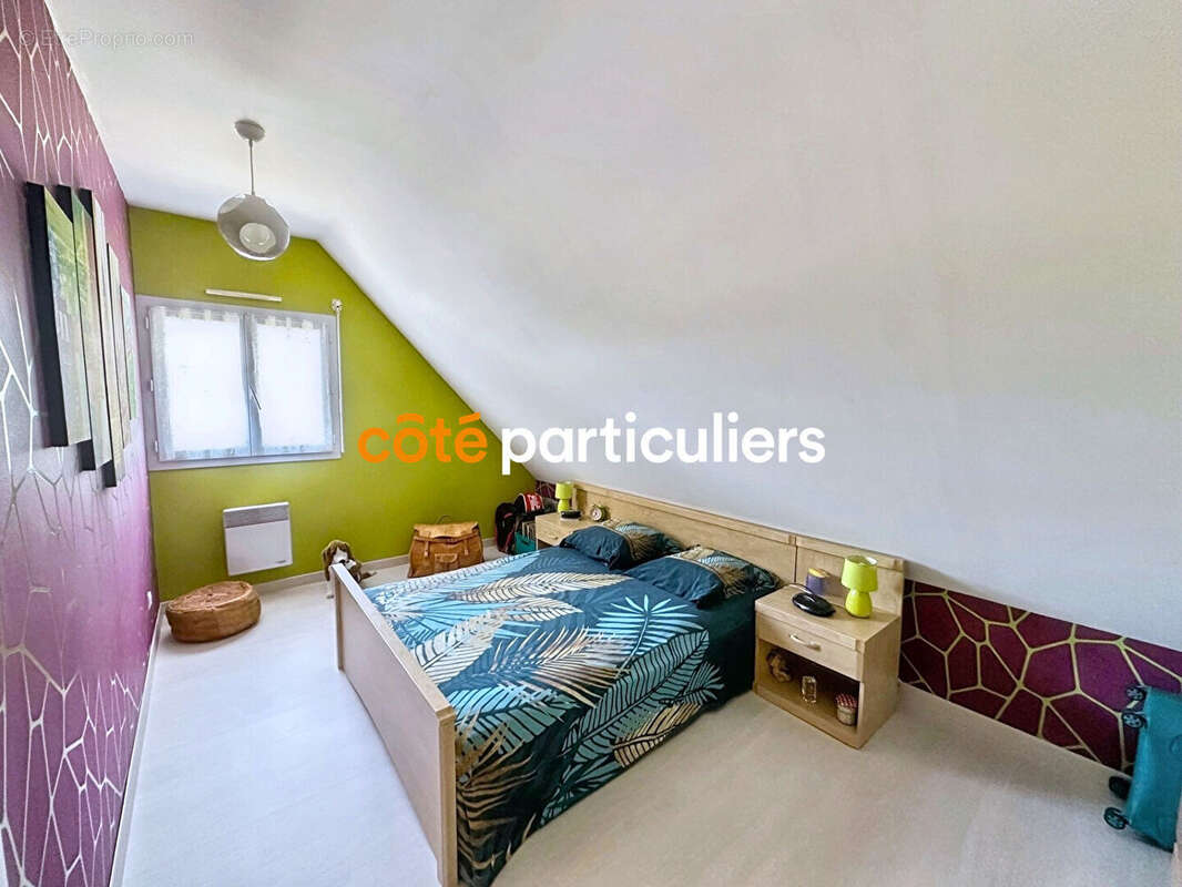 Maison à FERRIERES-HAUT-CLOCHER