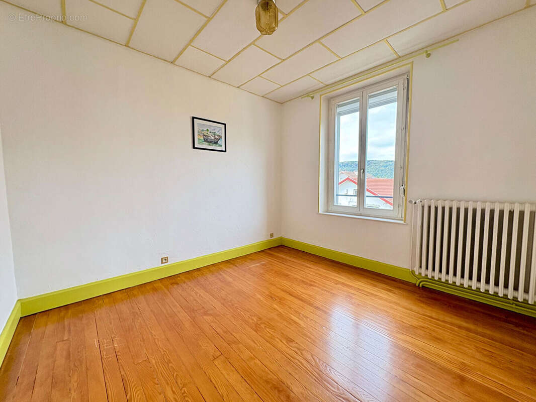 Maison à REMIREMONT