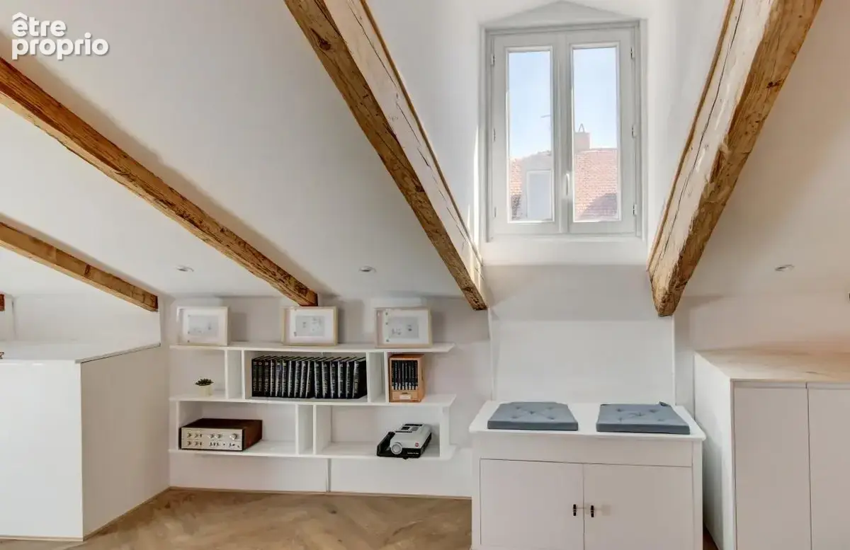 Appartement 3 pièces rénové hypercentre - photo 6