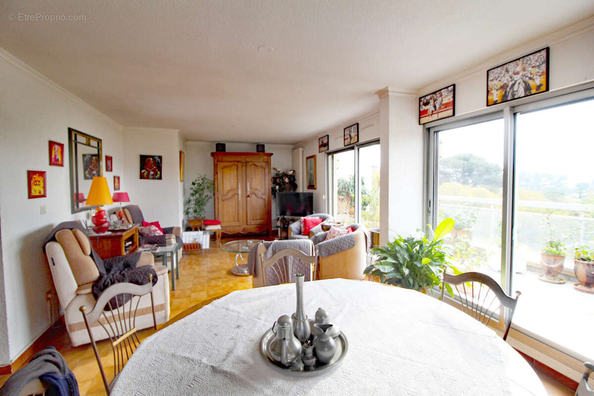 Appartement à NIMES