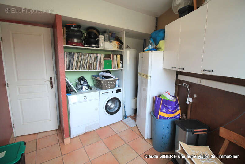 Maison à POUSSAN