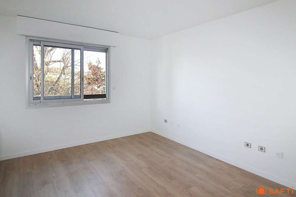 Photo 6 - Appartement à BOURG-LA-REINE