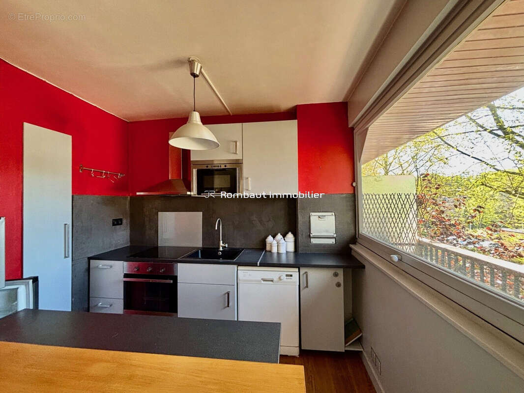 Appartement à LA CELLE-SAINT-CLOUD