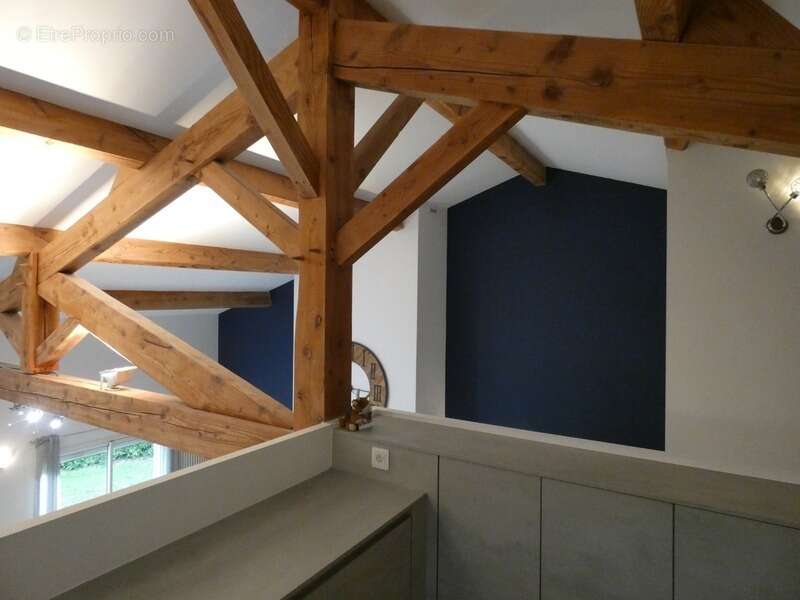 Maison à VACQUIERES