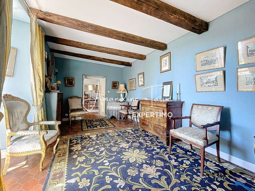 Maison à MONTJAUX
