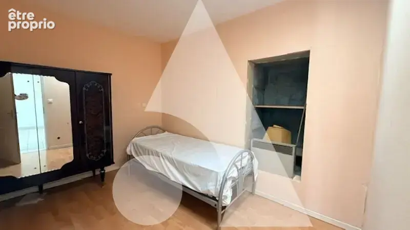 Immeuble de rapport ou maison12 pièce(s) 450 m2 - photo 6