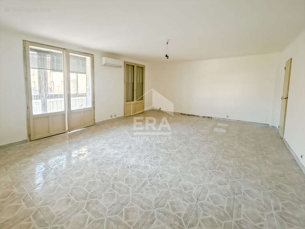 Appartement à MARSEILLE-10E