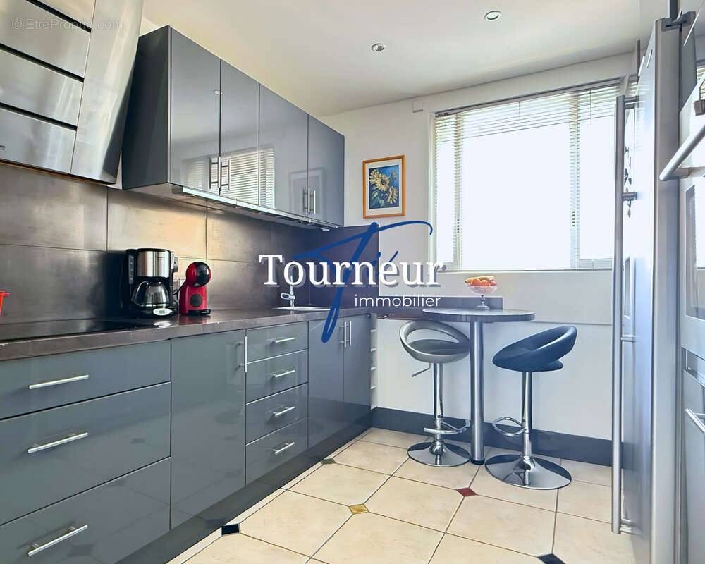 Appartement à SANARY-SUR-MER