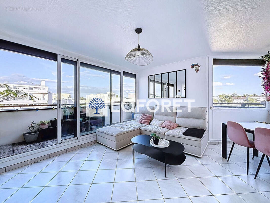 Appartement à SAINT-GERMAIN-EN-LAYE