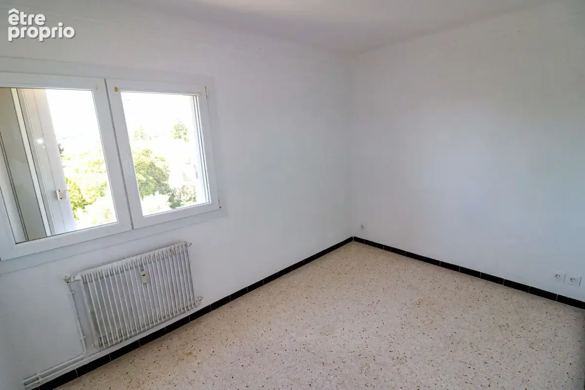 DRAGUIGNAN Appartement T3 62M2 avec terrasse et cave - photo 8