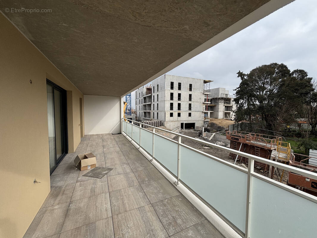 Appartement à LUNEL