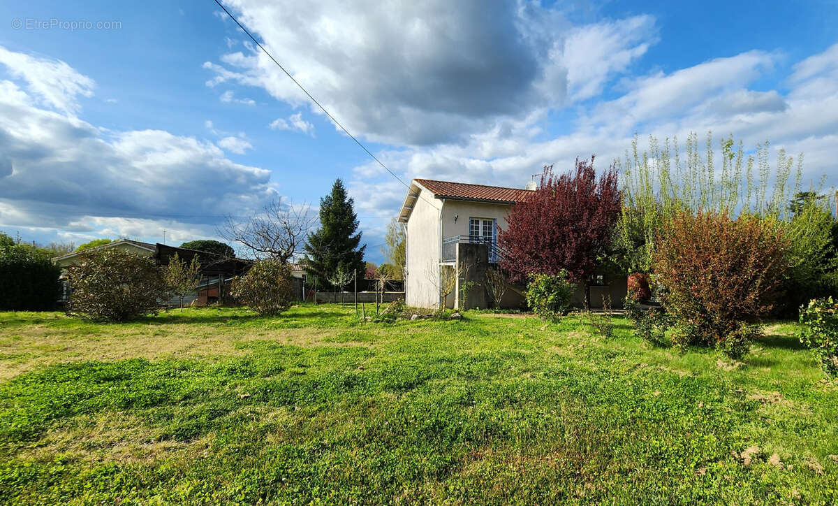 Maison à MIRAMONT-DE-GUYENNE