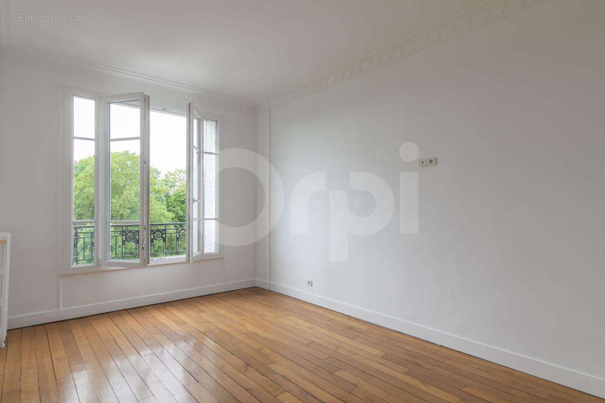 Appartement à NOGENT-SUR-MARNE