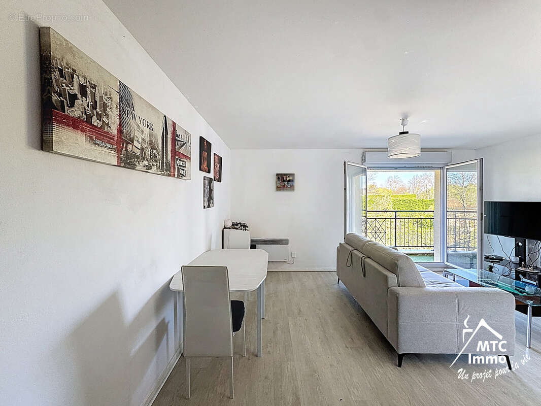 Appartement à VILLEFONTAINE