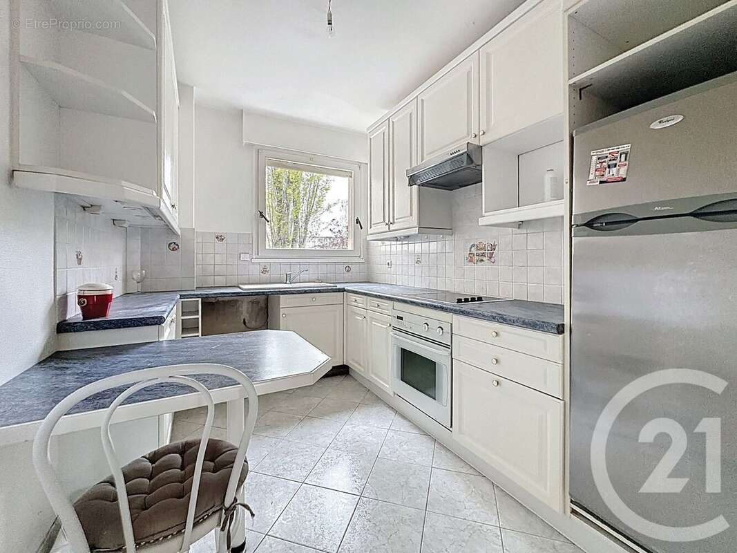 Photo 2 - Appartement à CHOISY-LE-ROI