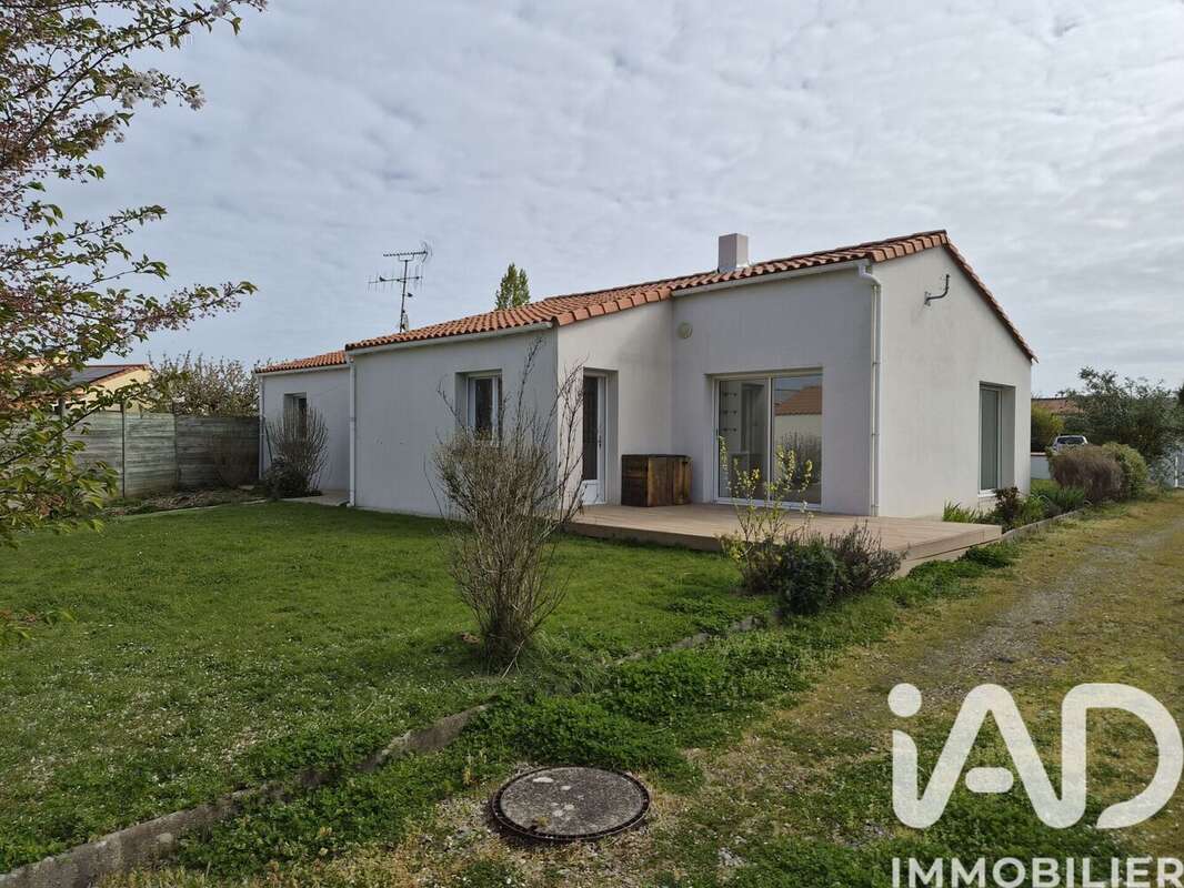 Photo 4 - Maison à NESMY