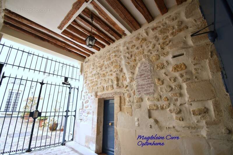 Appartement à PARIS-4E