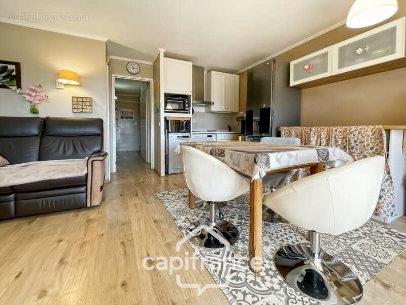Appartement à MALLEMORT