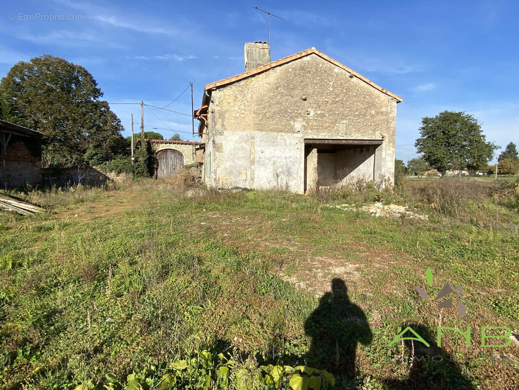 Maison à SAINT-SORNIN