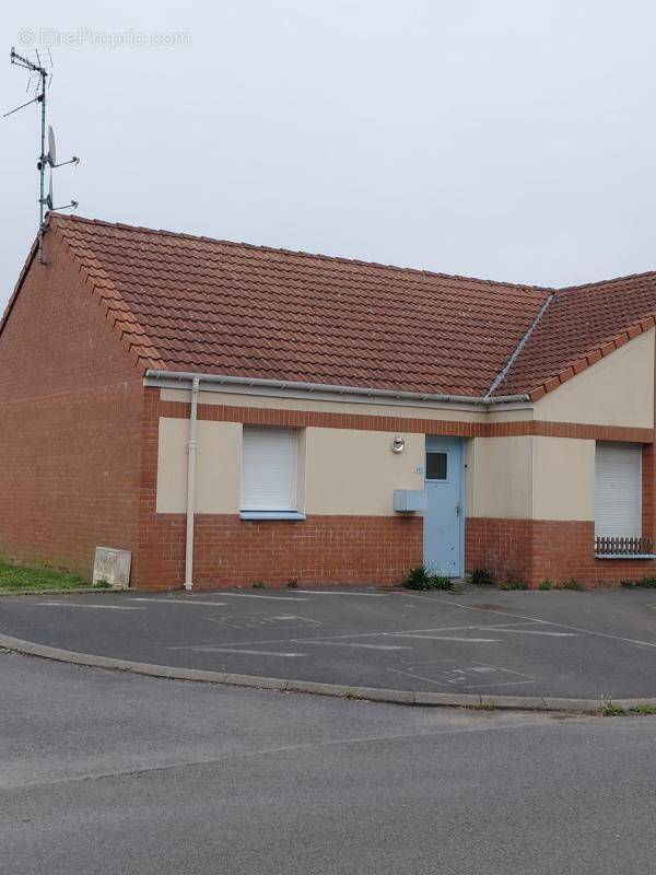 Maison à WAZIERS