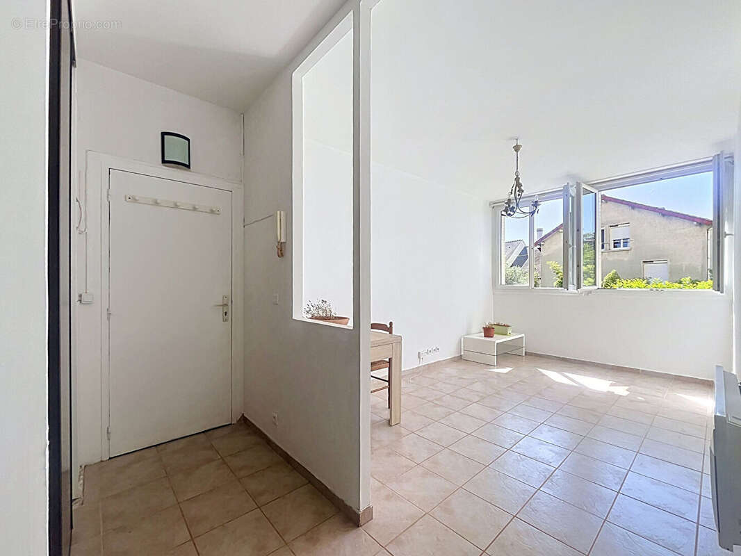 Appartement à FONTENAY-AUX-ROSES