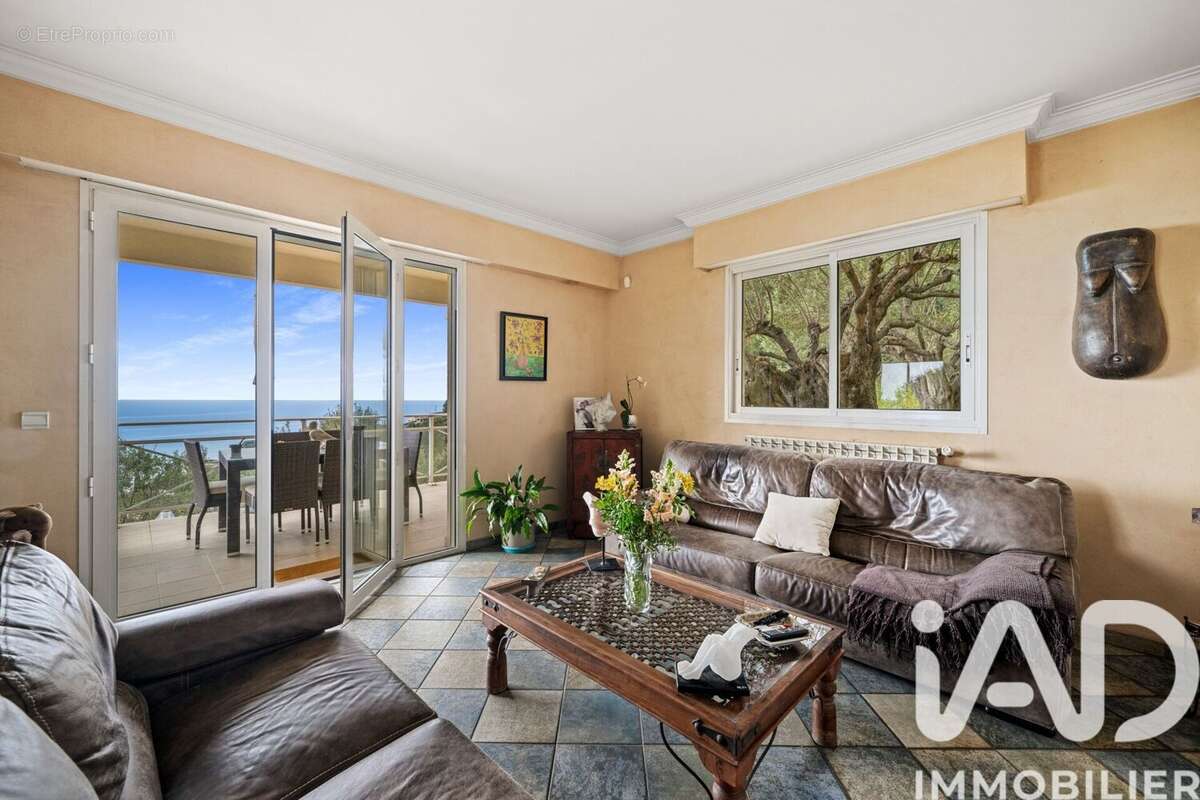 Maison 222 m² à Roquebrune-Cap-Martin  - photo 7