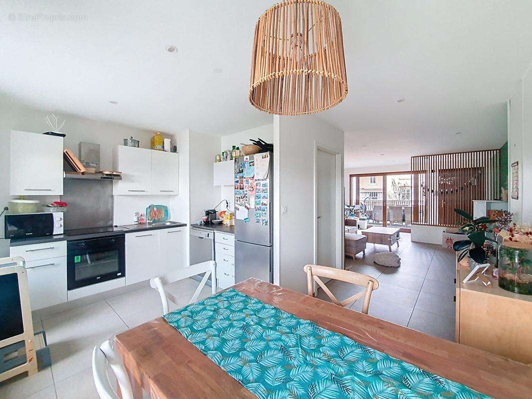 Appartement à CORBAS