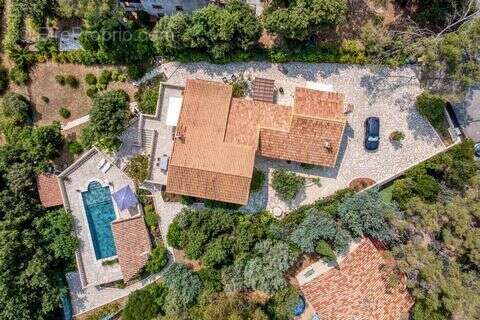 Maison à FREJUS