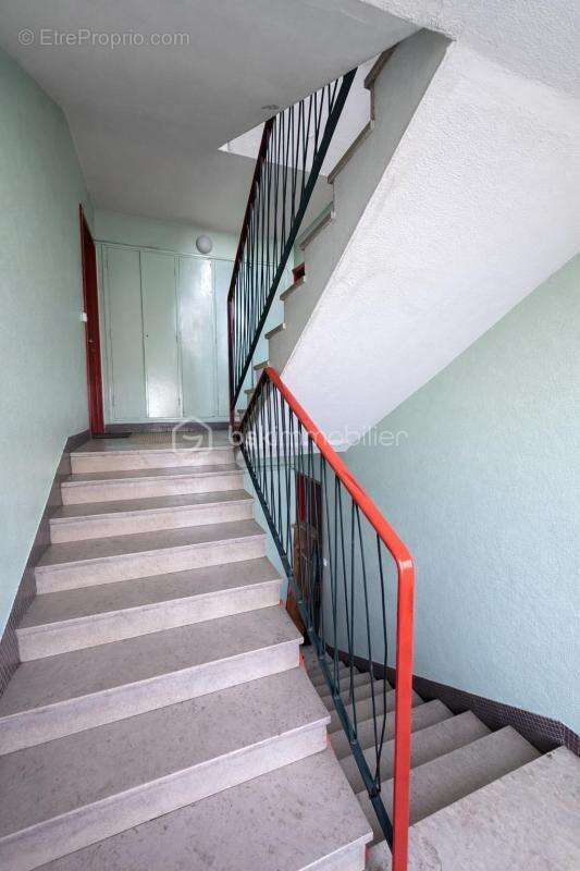 Appartement à LA COURNEUVE