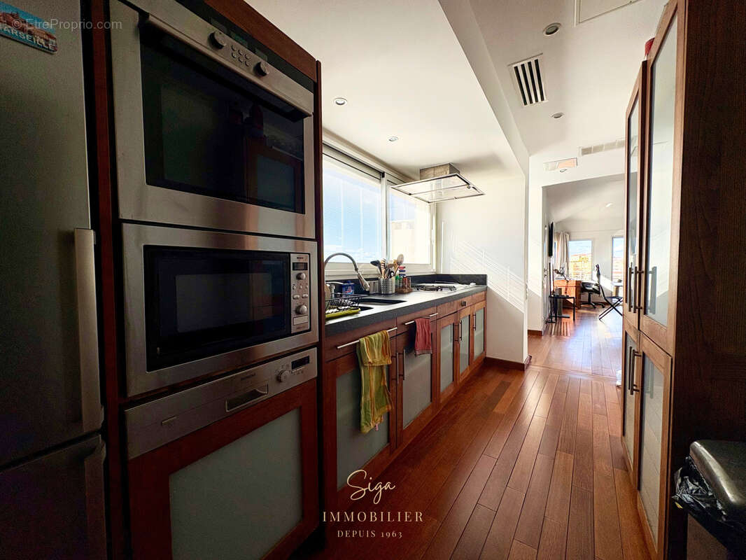 Appartement à MARSEILLE-7E