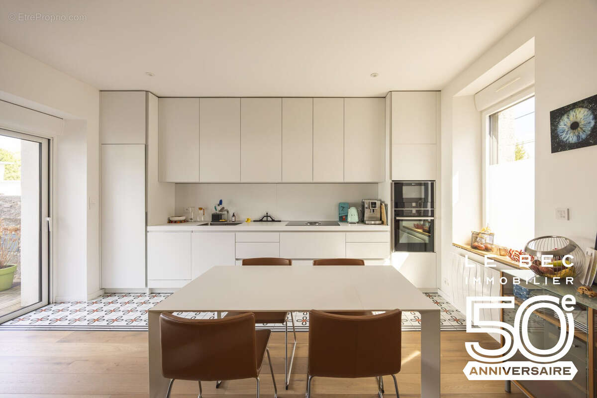 Maison 168 m² à Vannes  - photo 7