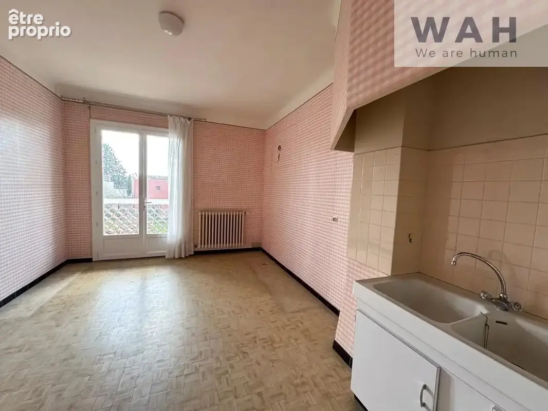 Appartement de type 4 à l' etage ( lot no2) copropriete de d - photo 11