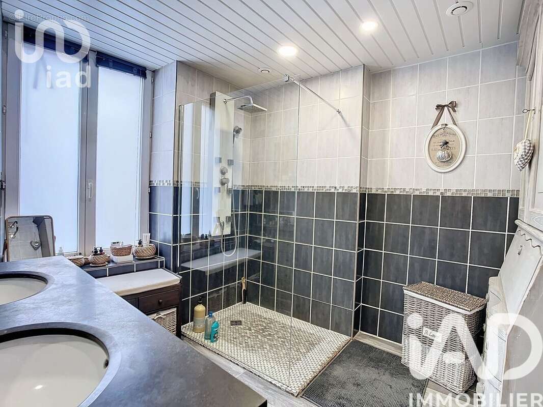 Photo 9 - Appartement à CONDE-SAINTE-LIBIAIRE