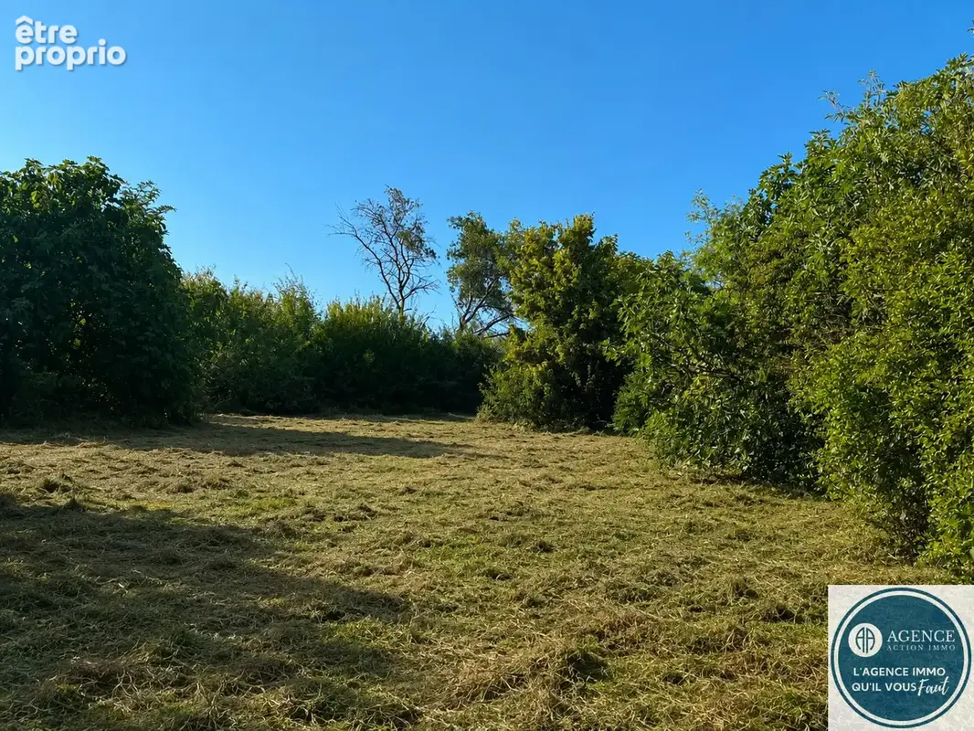 Photo Terrain à Sonnay au prix de 109 900€